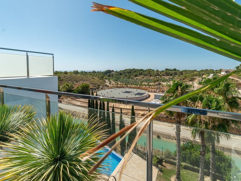 Penthouse for Sale in Costa Blanca Villamartin, Alicante 43