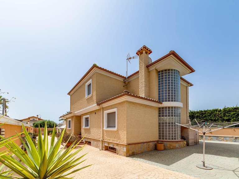 Villa for Sale in Costa Calida San Javier, Murcia 2