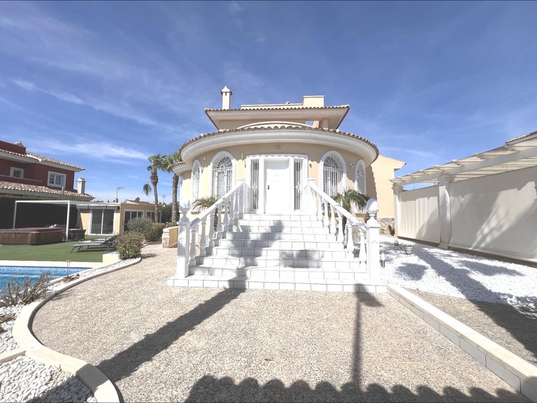 Villa for Sale in Costa Blanca Ciudad Quesada, Alicante 41