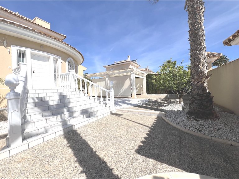 Villa for Sale in Costa Blanca Ciudad Quesada, Alicante 43