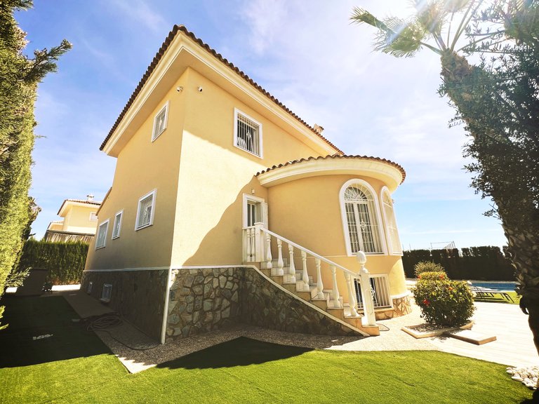 Villa for Sale in Costa Blanca Ciudad Quesada, Alicante 45