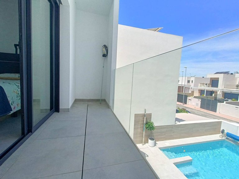 Villa for Sale in Rojales, Alicante 25