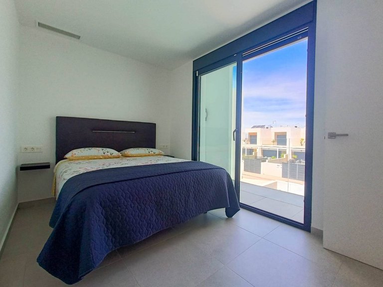 Villa for Sale in Rojales, Alicante 24