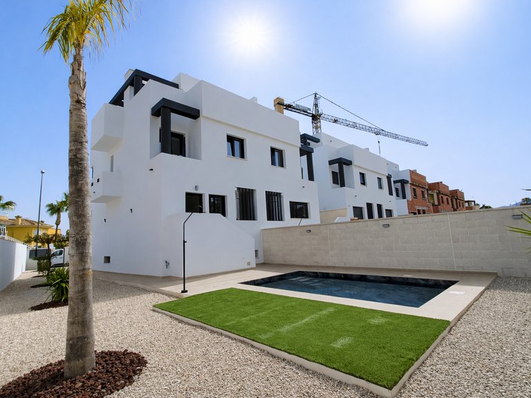 Town House for Sale in Benferri, Alicante 4