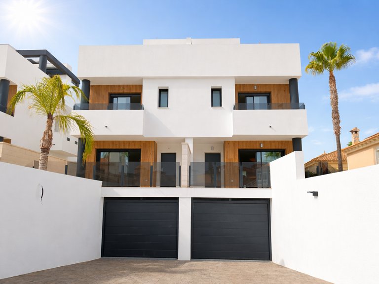 Town House for Sale in Benferri, Alicante 3