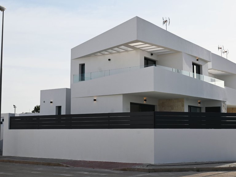 Villa for Sale in Dolores, Alicante 3