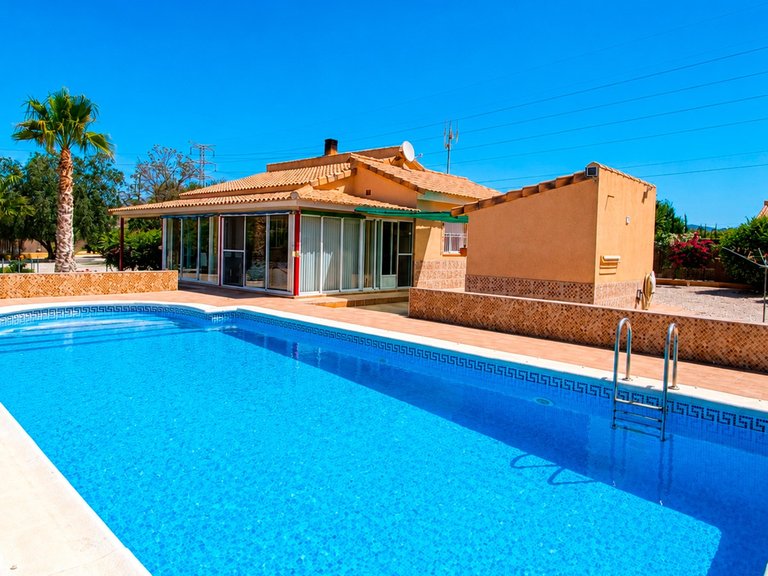 Villa for Sale in Macisvenda, Murcia 1