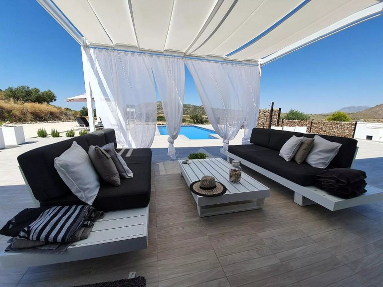 Villa for Sale in Pinoso, Alicante 4