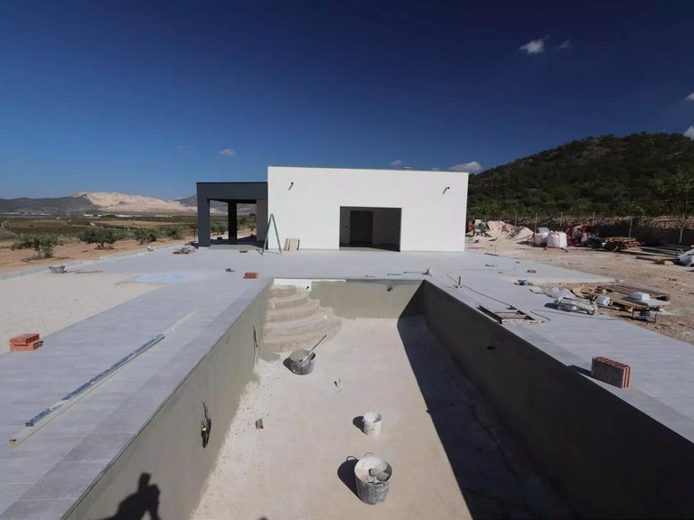 Villa for Sale in Pinoso, Alicante 27