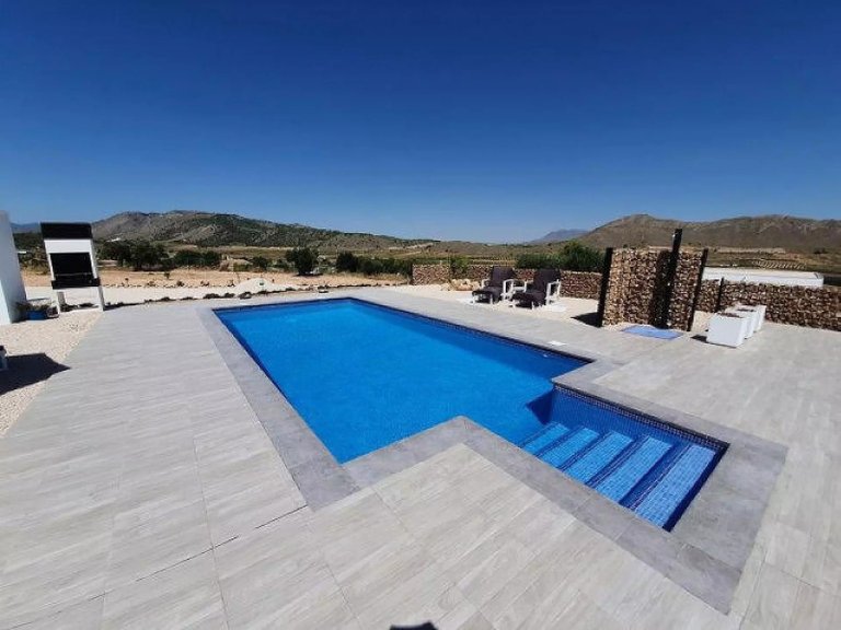 Villa for Sale in Pinoso, Alicante 30