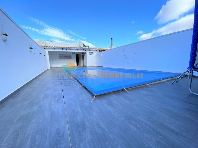 Town House for Sale in Salinas, Alicante 11
