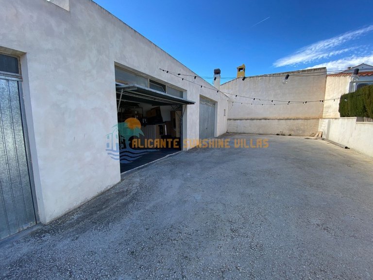 Town House for Sale in Salinas, Alicante 6