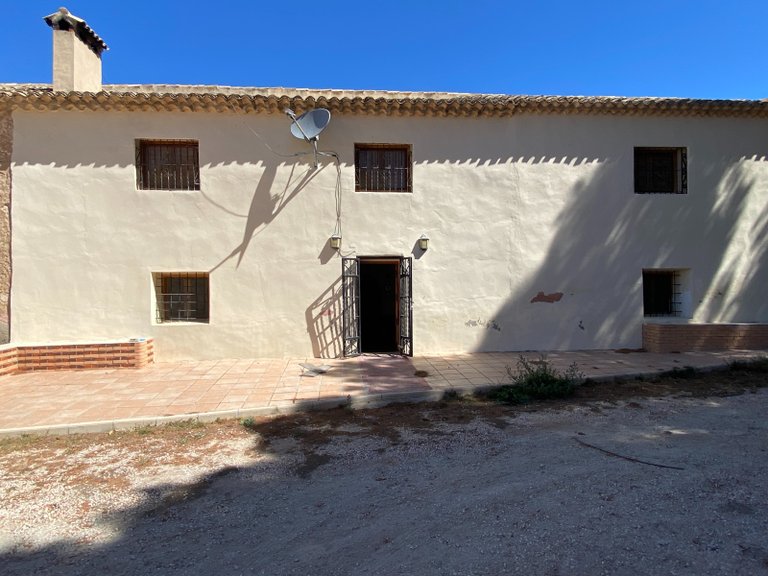 Country House for Sale in Salinas, Alicante 1