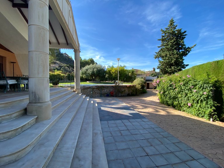 Villa for Sale in Petrer, Alicante 28