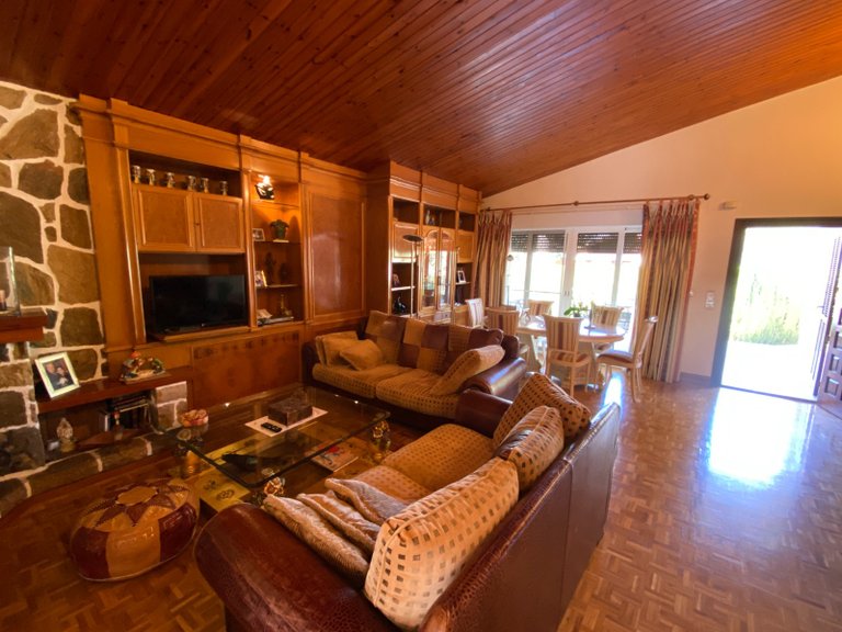 Villa for Sale in Petrer, Alicante 10