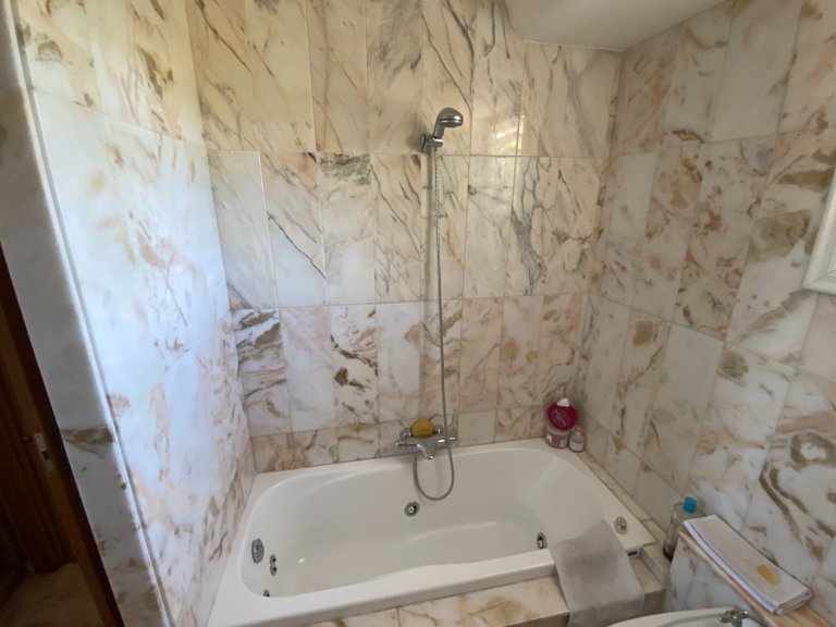 Villa for Sale in Petrer, Alicante 20