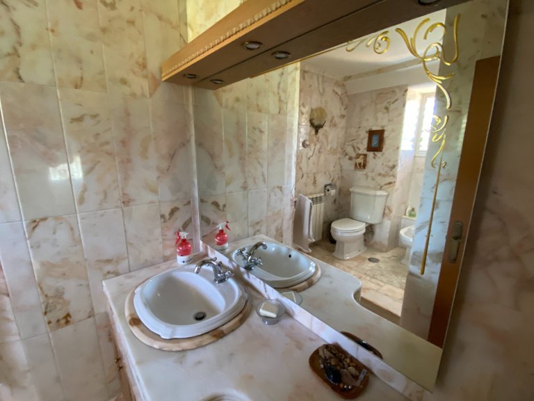 Villa for Sale in Petrer, Alicante 25