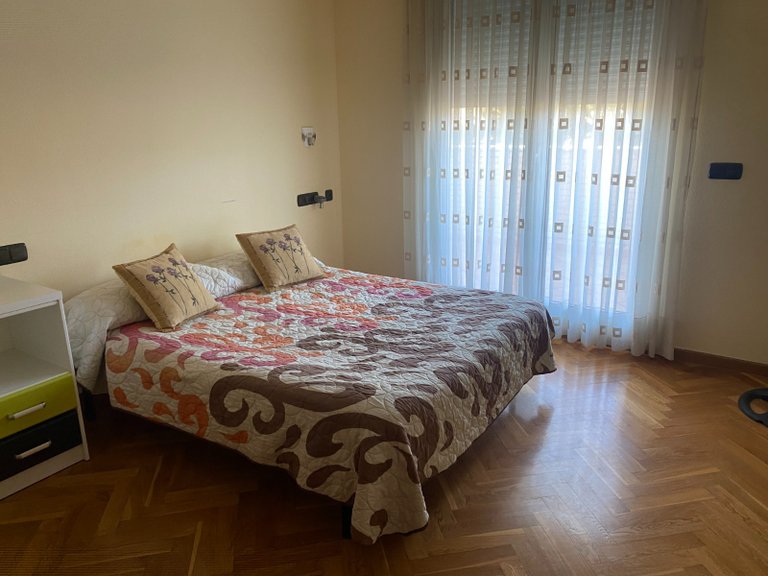 Villa for Sale in Elda, Alicante 30
