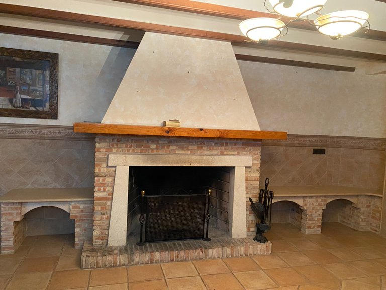 Villa for Sale in Elda, Alicante 11