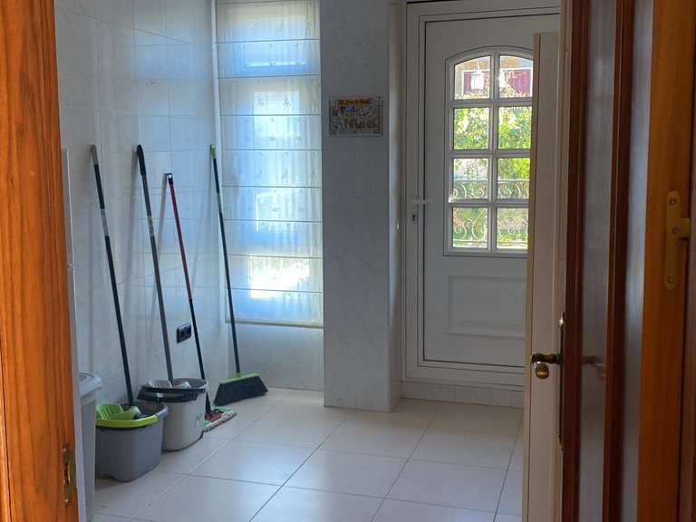 Villa for Sale in Elda, Alicante 26