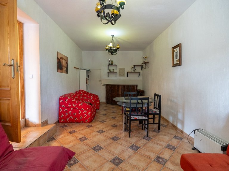 Villa for Sale in Monóvar, Alicante 9