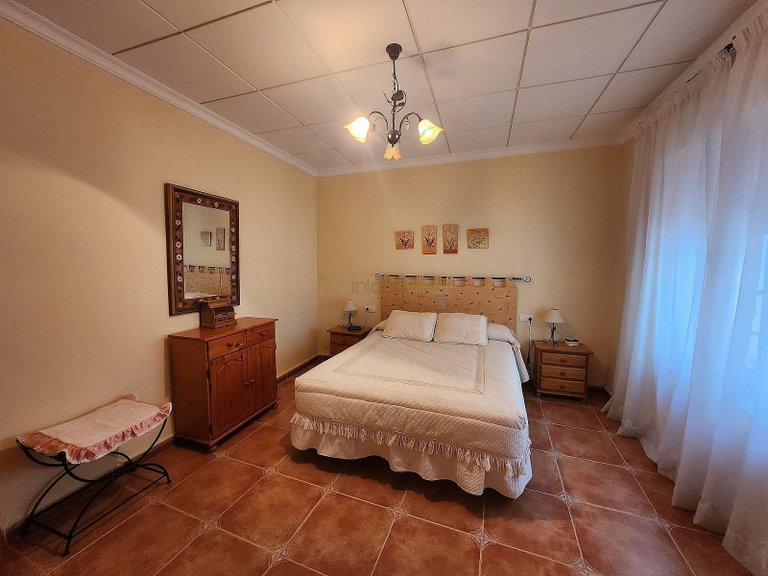 Villa for Sale in Villena, Alicante 10