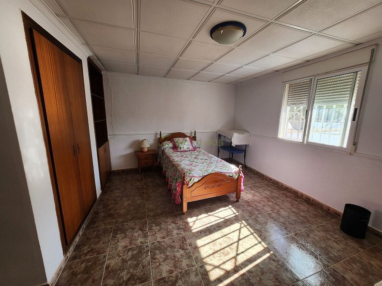 Villa for Sale in Villena, Alicante 30