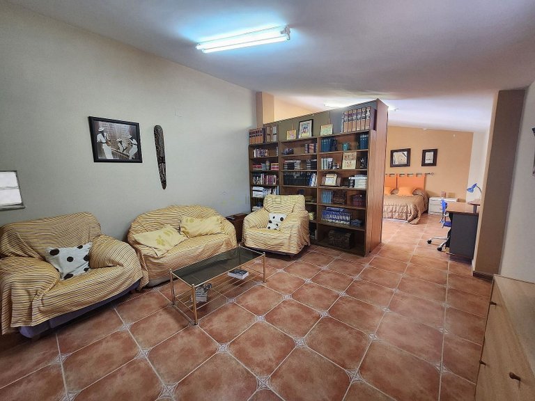 Villa for Sale in Villena, Alicante 37