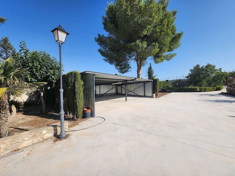 Villa for Sale in Villena, Alicante 43