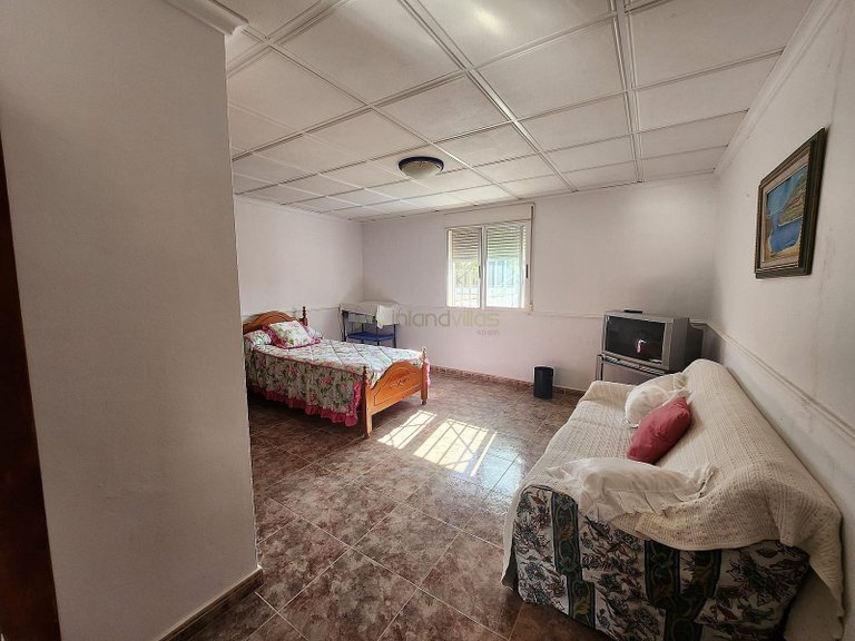 Villa for Sale in Villena, Alicante 32