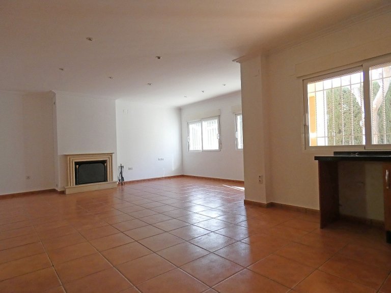 Villa for Sale in Elda, Alicante 24