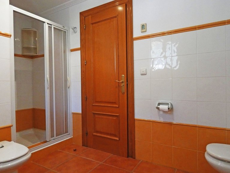 Villa for Sale in Elda, Alicante 17