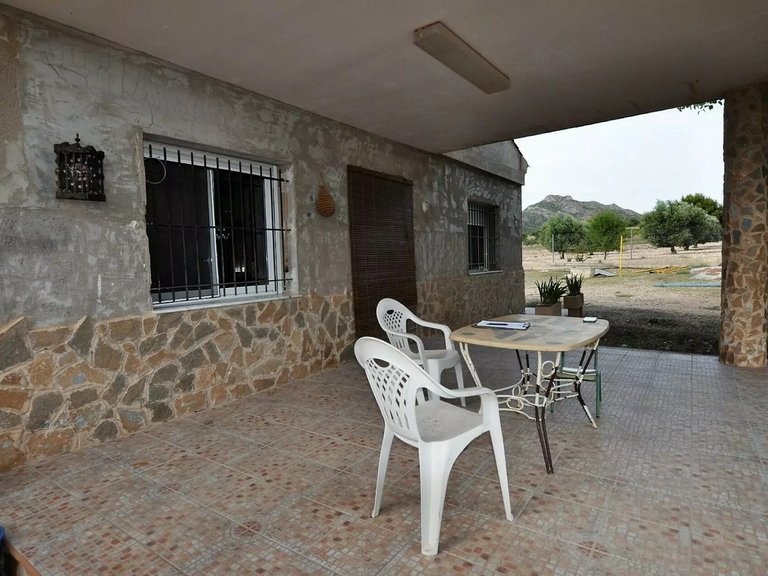 Villa for Sale in Salinas, Alicante 28