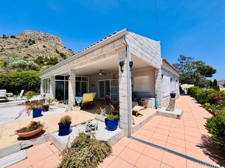 Villa for Sale in Aspe, Alicante 3