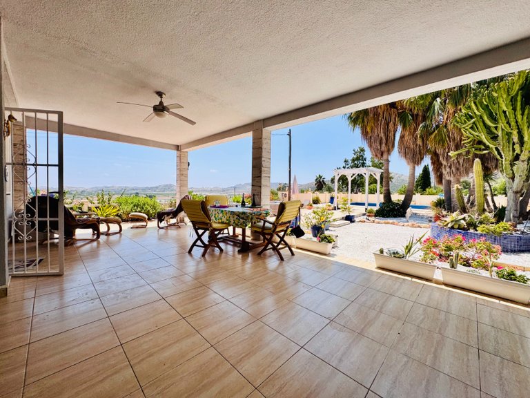 Villa for Sale in Aspe, Alicante 46