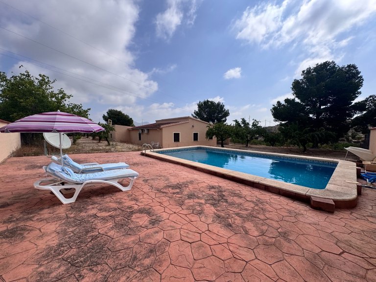 Villa for Sale in Monóvar, Alicante 12