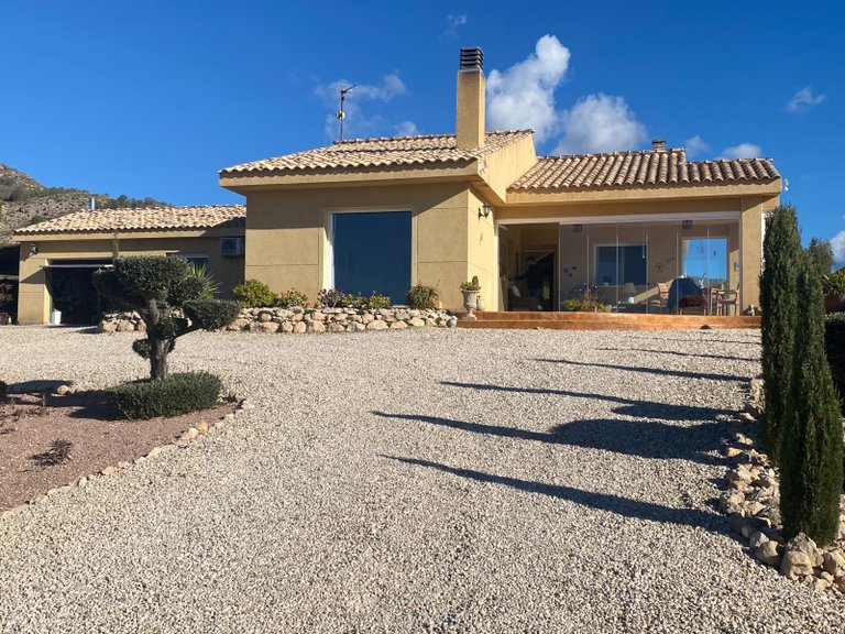 Villa for Sale in Sax, Alicante 28