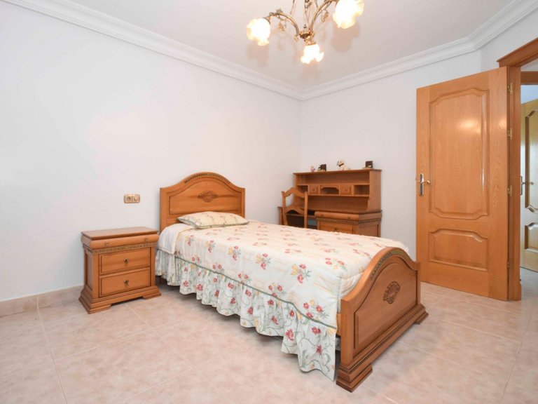 Villa for Sale in Orihuela, Alicante 28