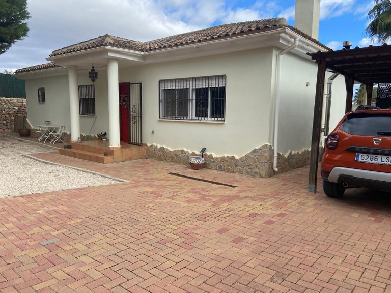 Villa for Sale in Fortuna, Alicante 2
