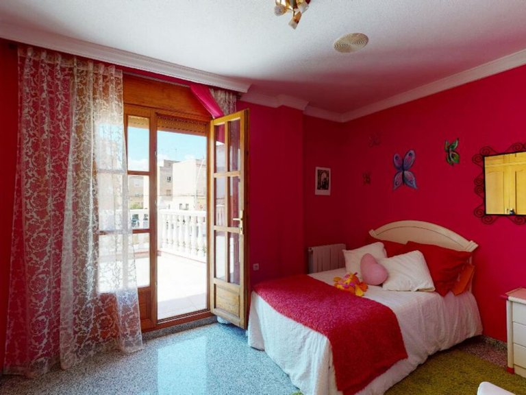 Town House for Sale in Sax, Alicante 28