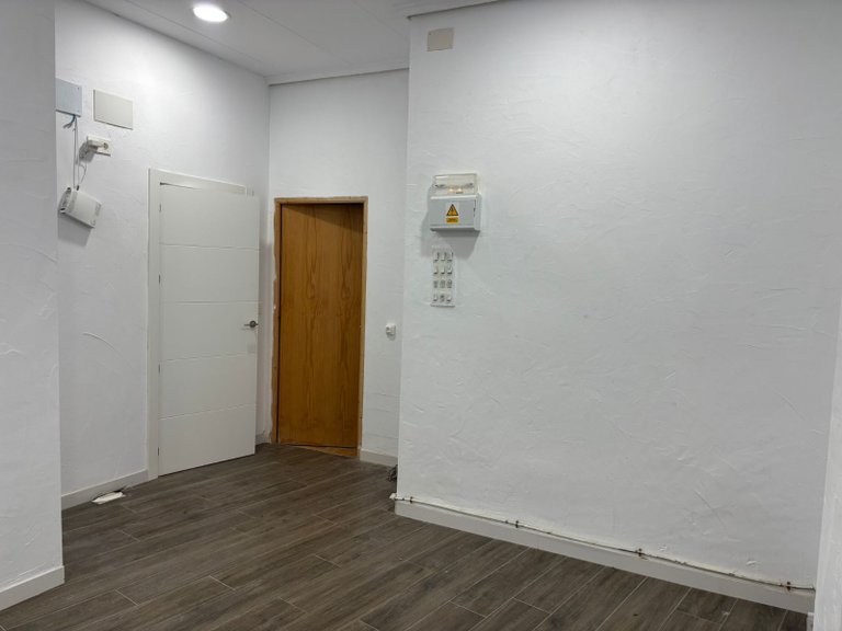 Commercial for Rent in Sax, Alicante 8