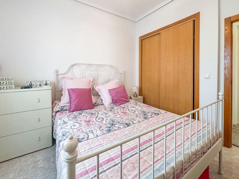 Villa for Sale in Monforte Del Cid, Alicante 26