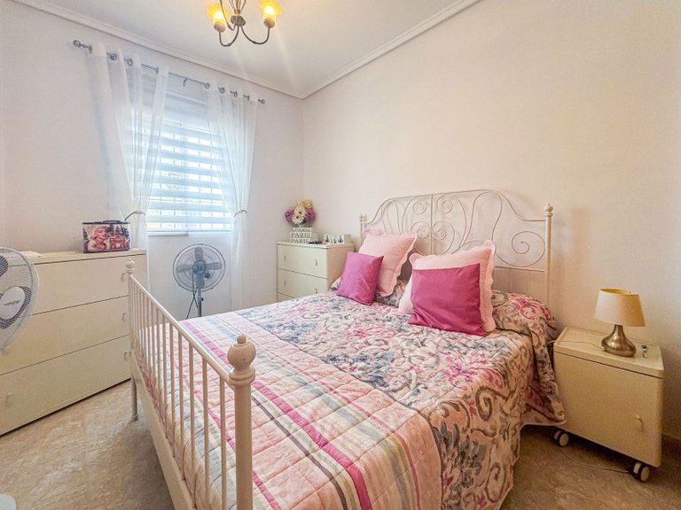 Villa for Sale in Monforte Del Cid, Alicante 25