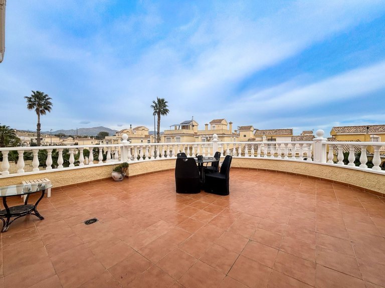 Villa for Sale in Monforte Del Cid, Alicante 32