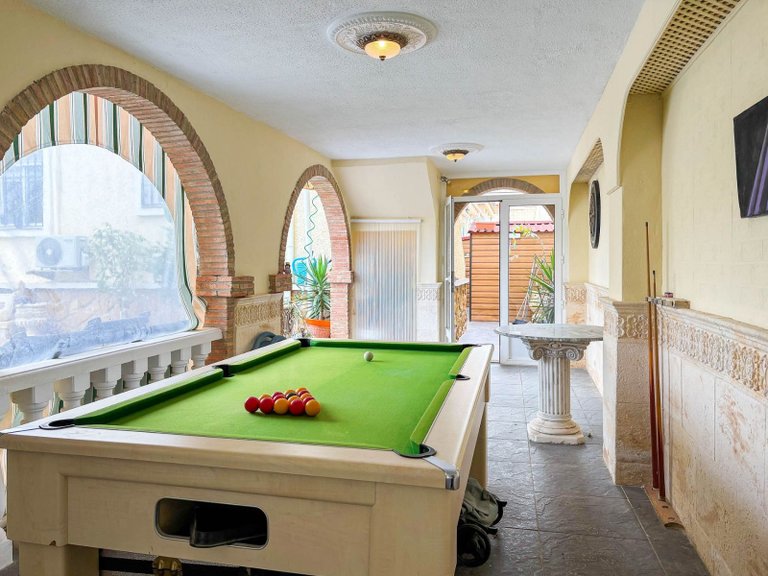 Villa for Sale in Monforte Del Cid, Alicante 40