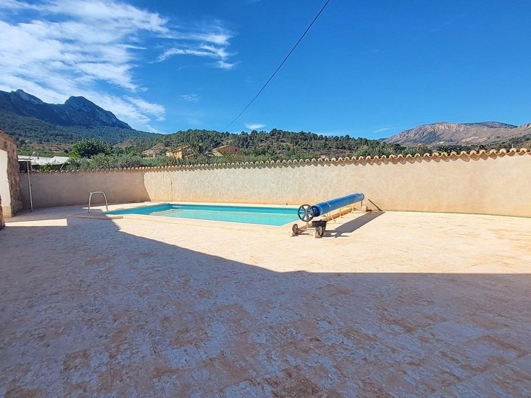 Villa for Sale in La Romana, Alicante 6