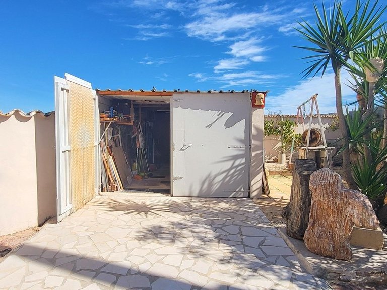 Villa for Sale in La Romana, Alicante 5