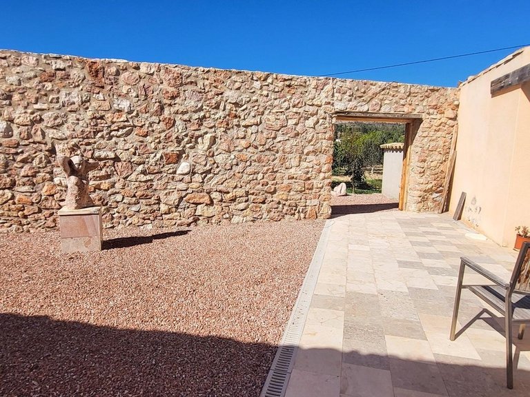 Villa for Sale in La Romana, Alicante 13