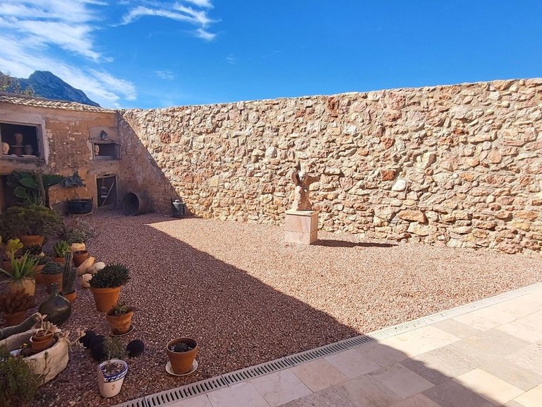 Villa for Sale in La Romana, Alicante 10