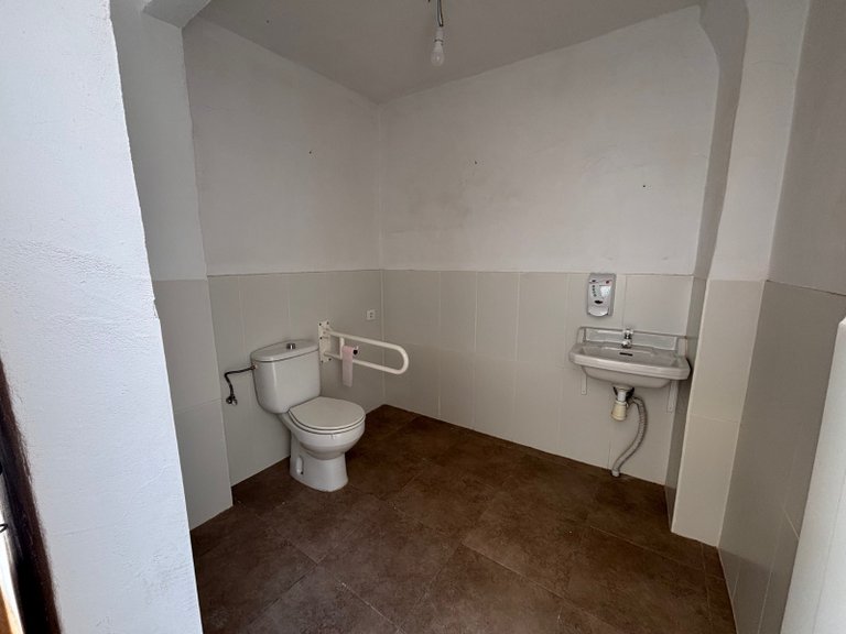 Commercial for Sale in Sax, Alicante 16